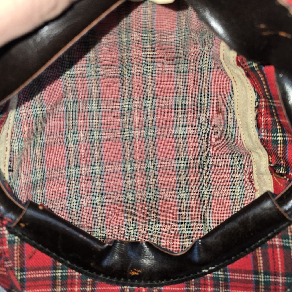 Red Plaid Flat Cap This Vintage cabby Hat Size S/M Stand out from the rest. - Picture 9 of 9